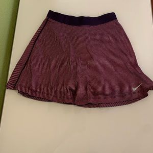 NIKE TENNIS SKORT PURPLE SIZE SMALL